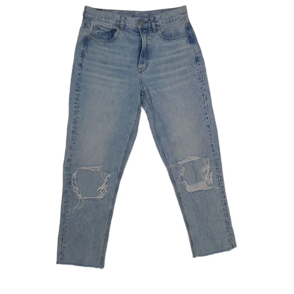 AMERICAN EAGLE distressed‎ destroyed cropped high rise mom jean 6 long